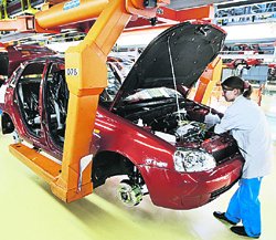 АвтоВАЗ будет выпускать Renault и Nissan